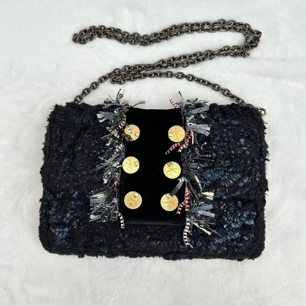 Kooreloo Metallic Blue Titlis Clutch